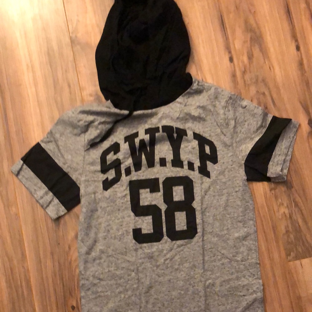 Hooded short sleeve tee (H&M)